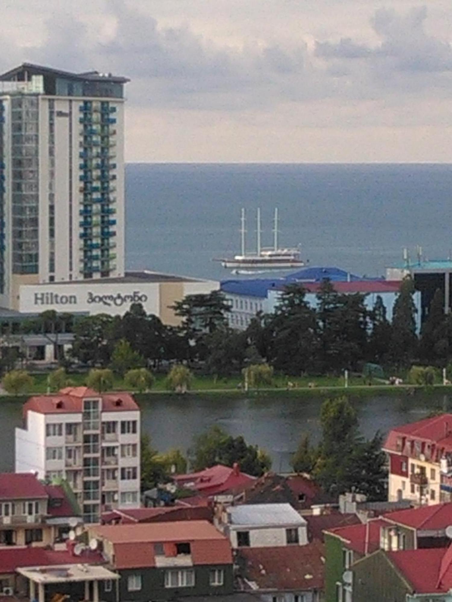 Apartment On Takaishvili Batumi Exteriér fotografie